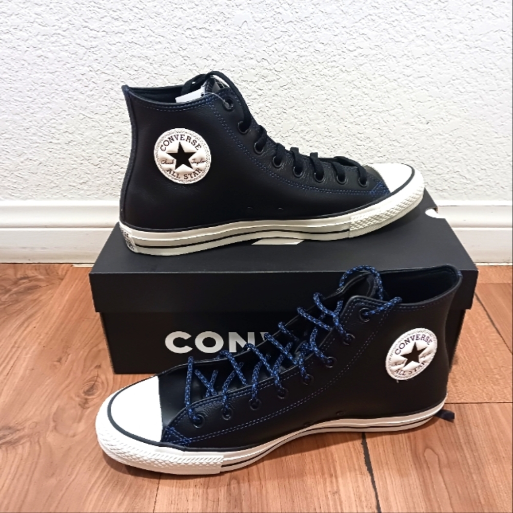 Converse - Picture 3 of 4